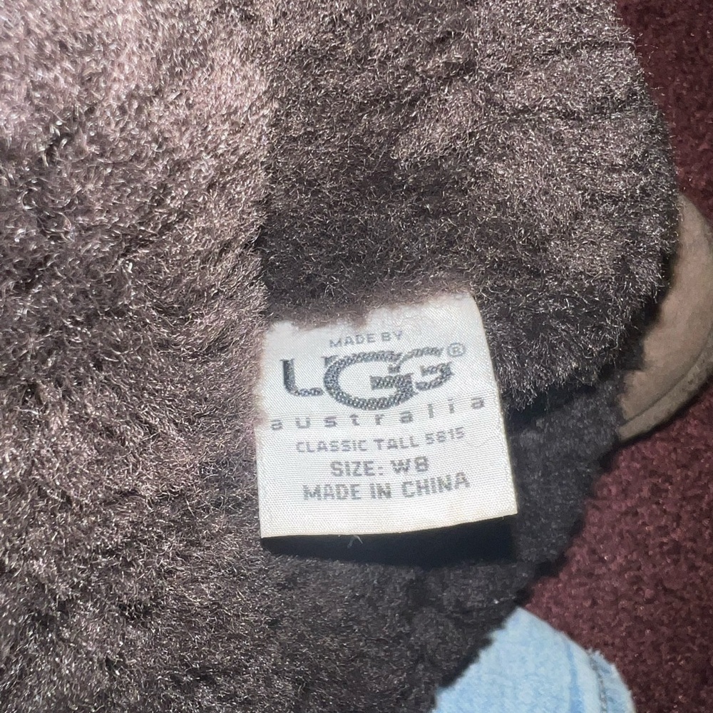 Women’s UGG size 8 Brown Shearling-Lined Boots. Winter boots - Picture 4 of 6